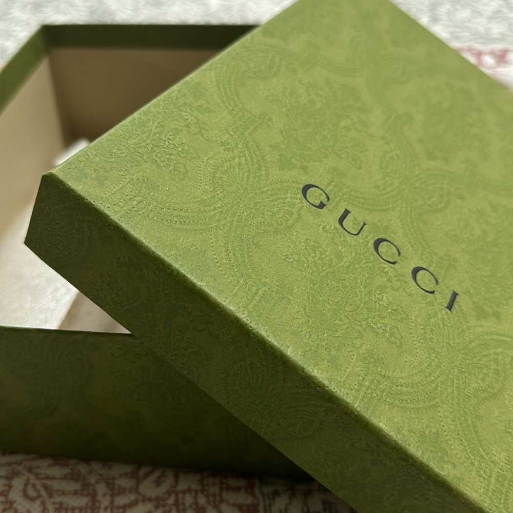🆕 Gucci Box!! - Picture 8 of 13